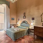 Royal Arthouse Lady Marys Tribunali Luxury - Family Apartament Neapol