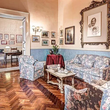 Royal Arthouse Lady Marys Tribunali Luxury - Family 아파트