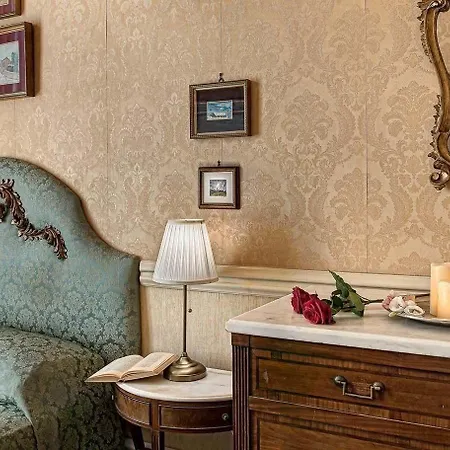 아파트 Royal Arthouse Lady Marys Tribunali Luxury - Family