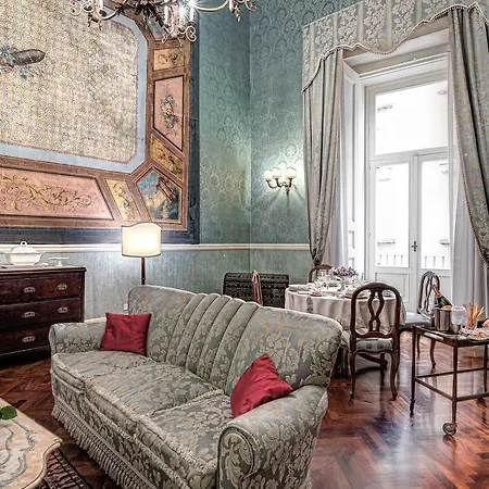 Apartment Arthouse Lady Marys Tribunali Luxury Naples