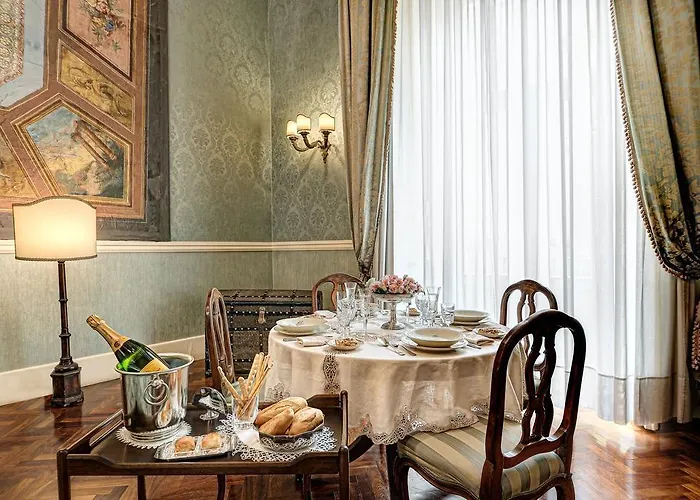 Appartement Royal Arthouse Lady Marys Tribunali Luxury - Family *